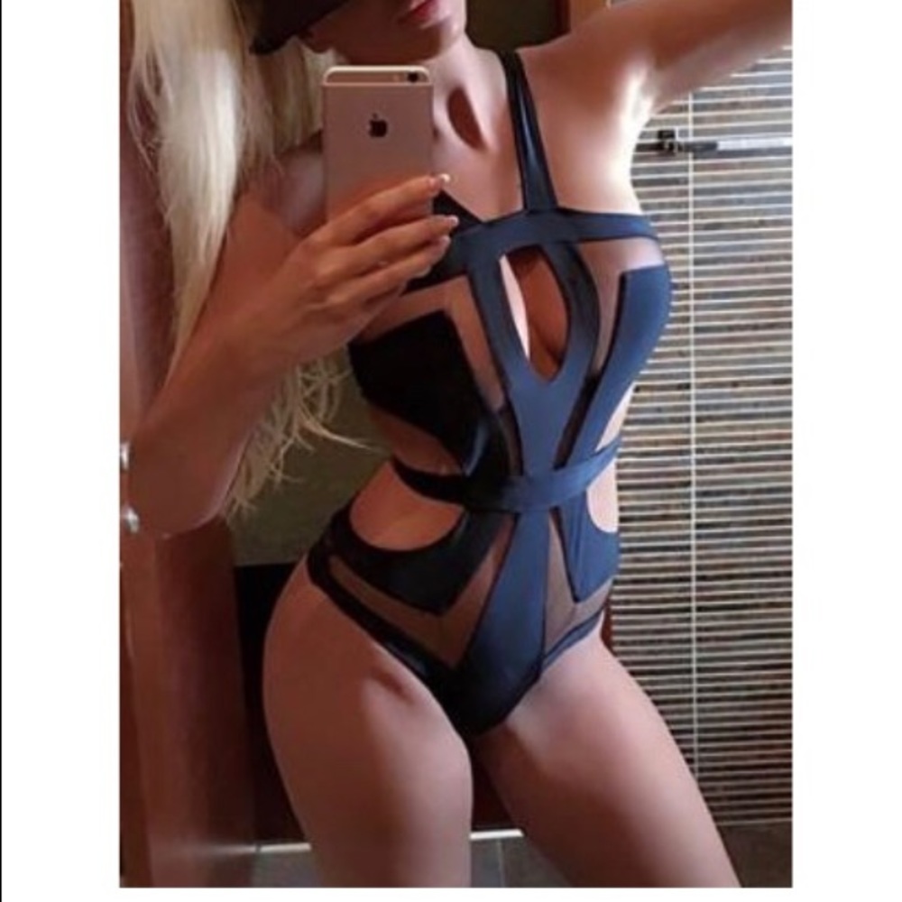 IVRoss swimsuit new